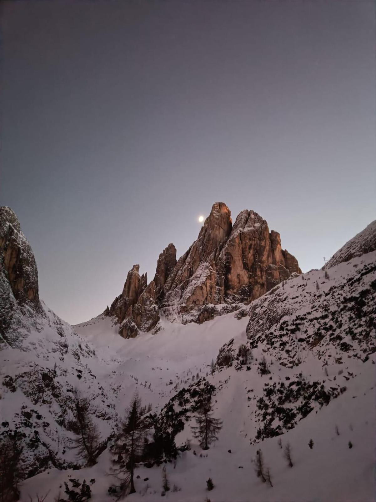 Appartamenti Sonnenuhr Sexten Exterior foto